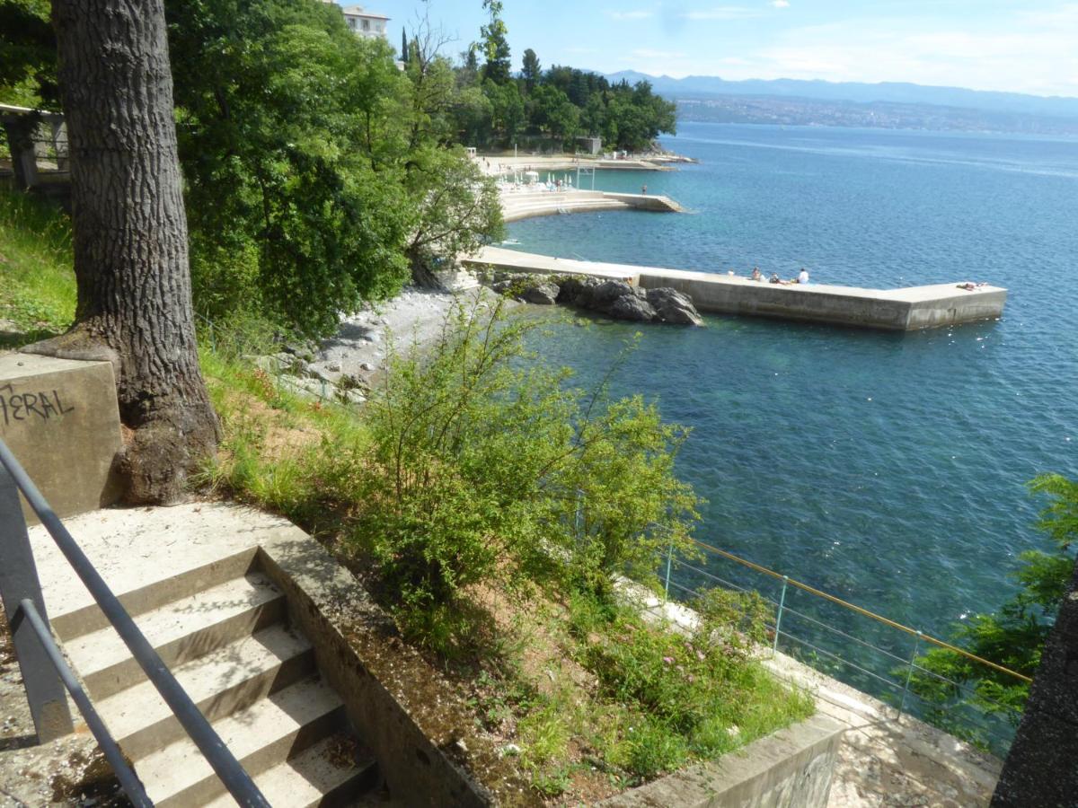 Villa Annika Lovran Kültér fotó